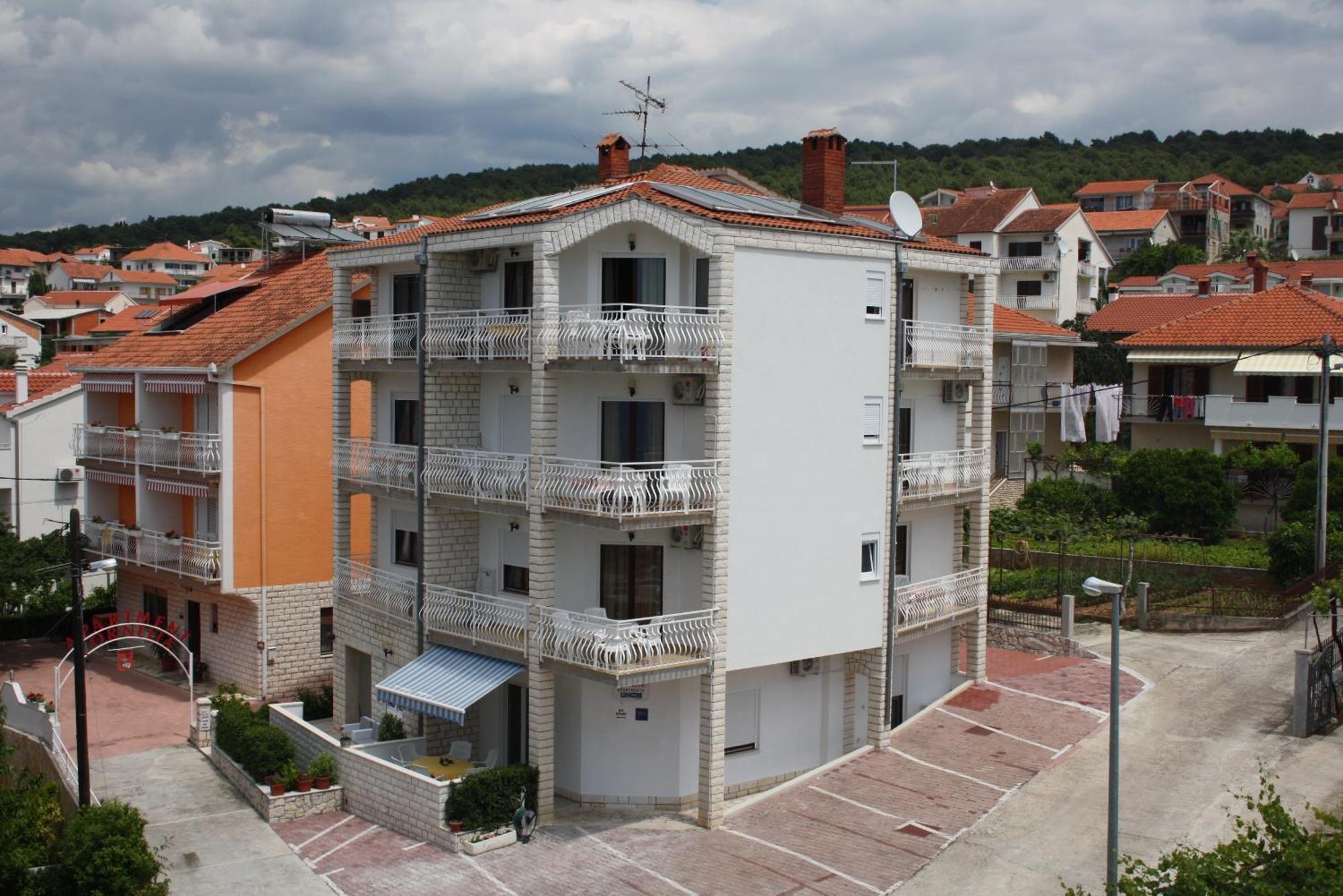 Villa Daniela Trogir Exterior photo