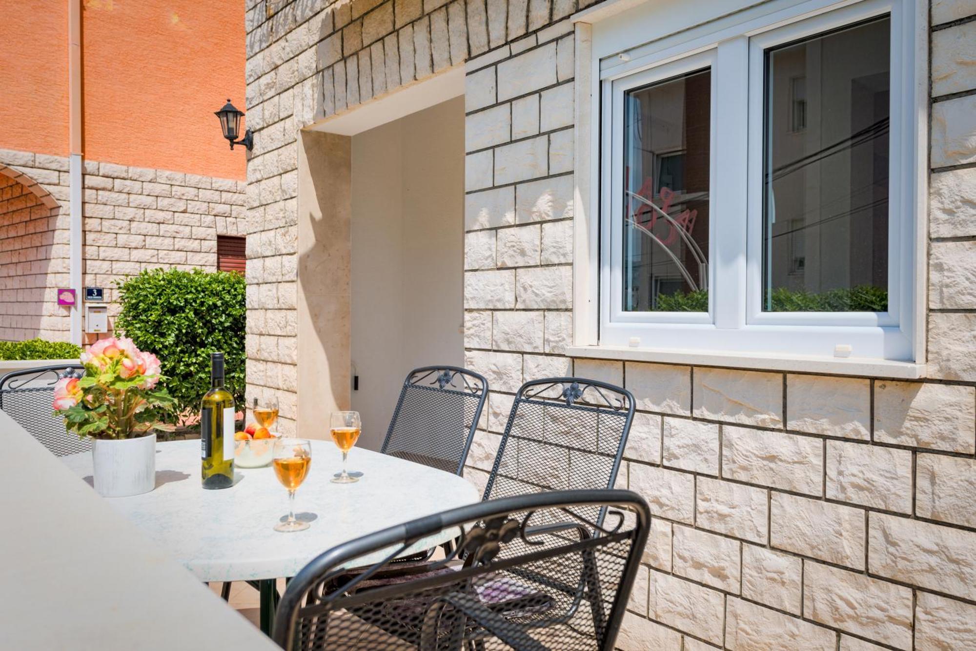 Villa Daniela Trogir Exterior photo