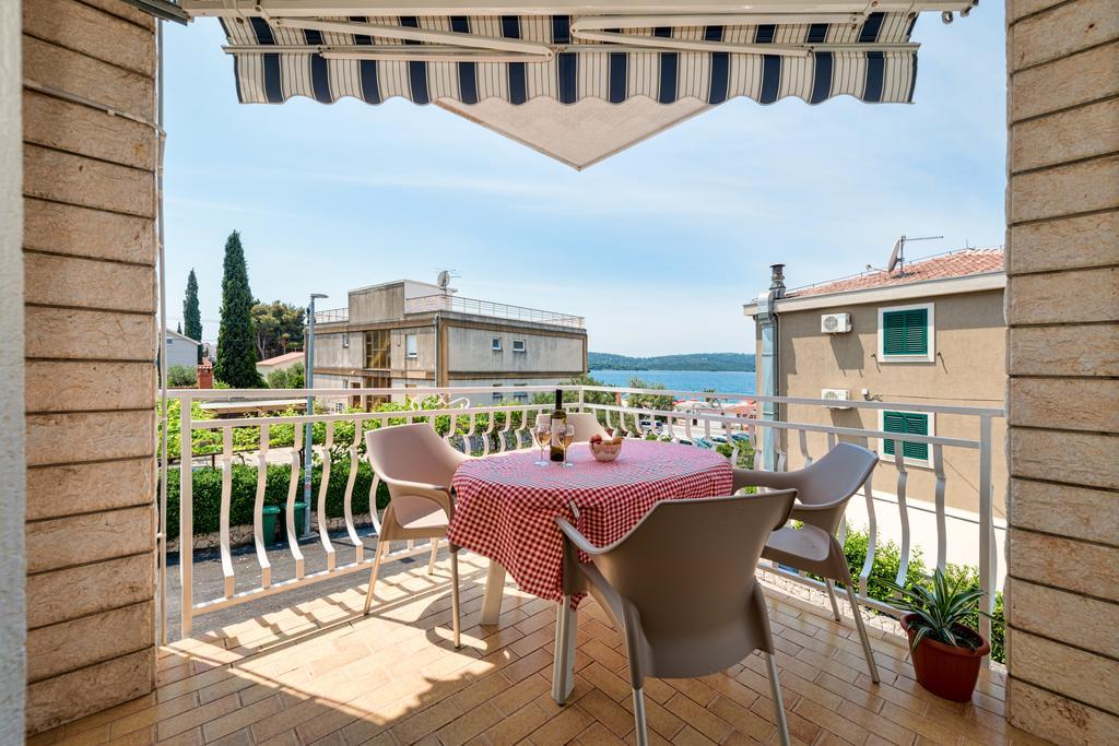 Villa Daniela Trogir Exterior photo